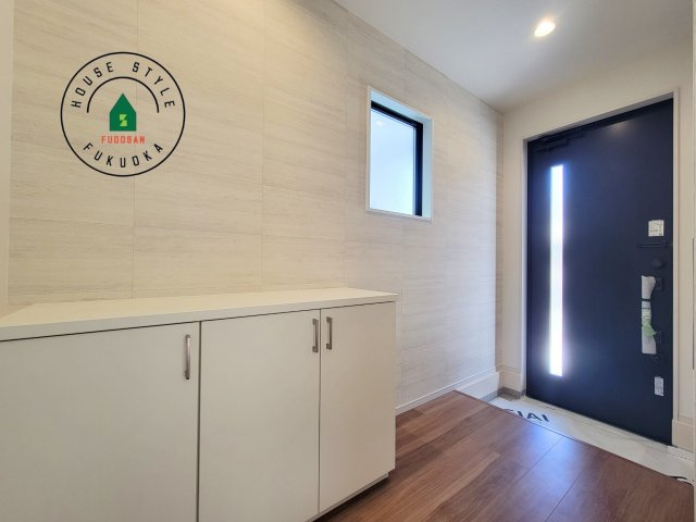 福岡市西区福重3丁目第4-2棟（2号棟）　の防犯設備|二重ロックでしっかり防犯対策ができます。