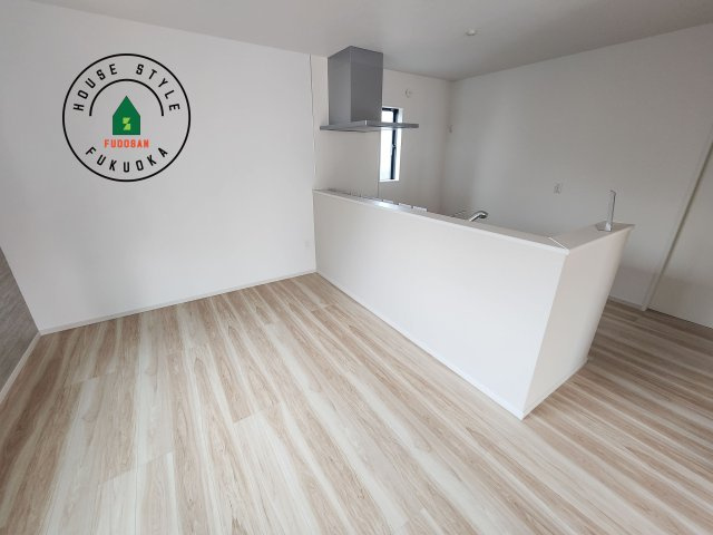 福岡市東区八田3丁目第3-2棟（1号棟）　の内観：施工例|キッチンから立ち込める香りが今日の料理を期待させます。