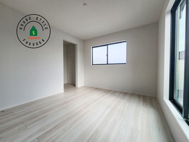 福岡市東区八田3丁目第3-2棟（2号棟）　の内観：施工例|主寝室には収納力に優れたクローゼットがありますので、お部屋もすっきり片付きます。