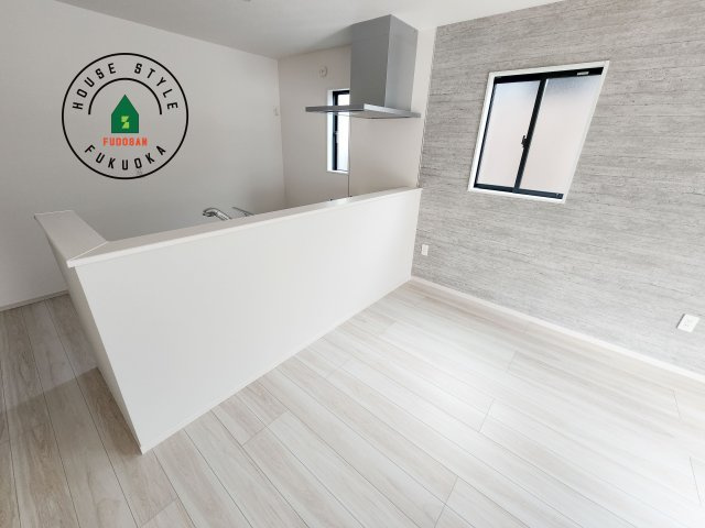 福岡市東区八田3丁目第3-2棟（2号棟）　の内観：施工例|キッチンから立ち込める香りが今日の料理を期待させます。