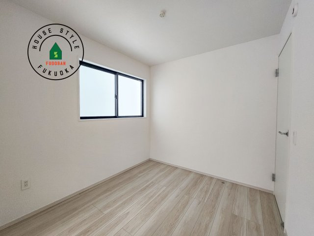 福岡市西区小戸3丁目第6-3棟（2号棟）　の子供部屋|穏やかな光が差し込む室内には、穏やかな時間が流れます。