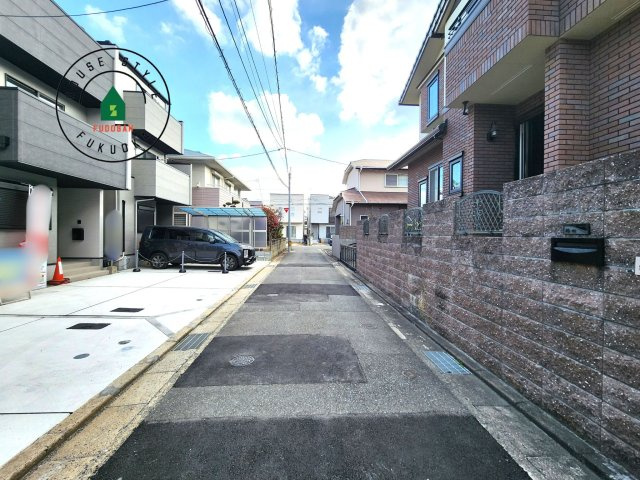 福岡市西区小戸3丁目第6-3棟（2号棟）　の前面道路含む現地写真|前面道路です。