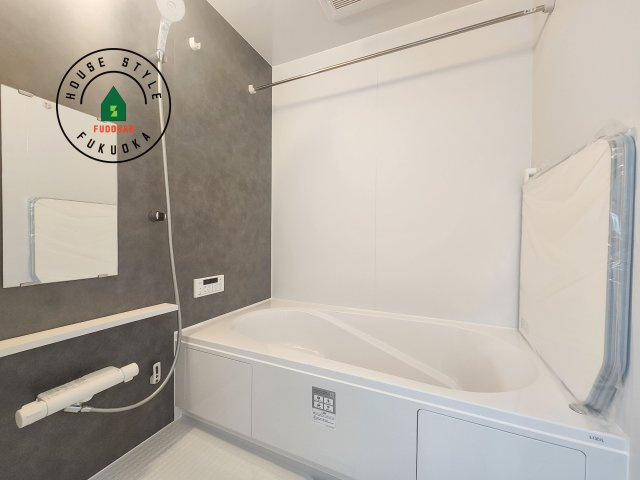 春日市千歳町2丁目第2-1棟（1号棟）　の浴室|1日の疲れを癒してくれる広々バスルーム。雨の日のお洗濯にも大活躍な浴室乾燥機付です！