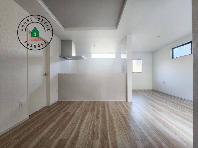 春日市千歳町2丁目第2-1棟（1号棟）　の居間・リビング|多くの時間を過すことになるリビングだからこそ、いつも穏やかな空間・解放感が味わえ毎日が充実します。