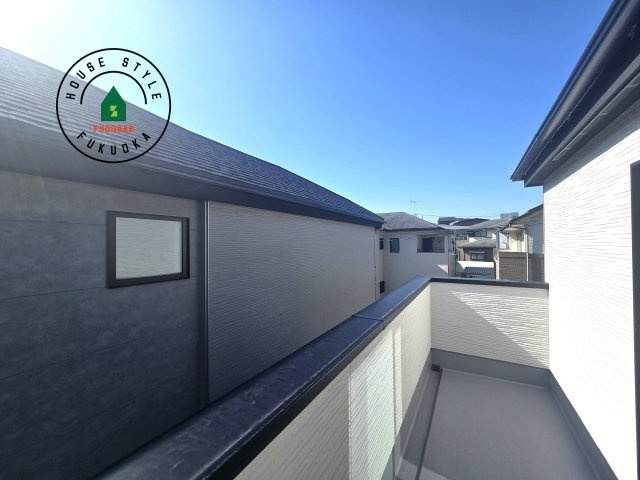 福岡市南区皿山1丁目第6-2棟（1号棟）　の展望|窓から緑が見える物件も魅力的です。