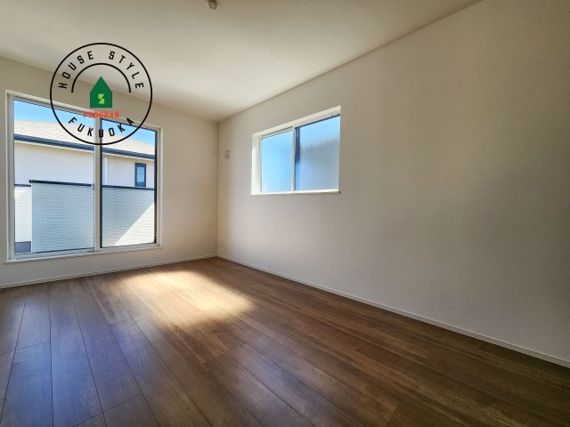 福岡市西区上山門2丁目第2-2棟（1号棟）　の寝室|主寝室には収納力に優れたクローゼットがありますので、お部屋もすっきり片付きます。