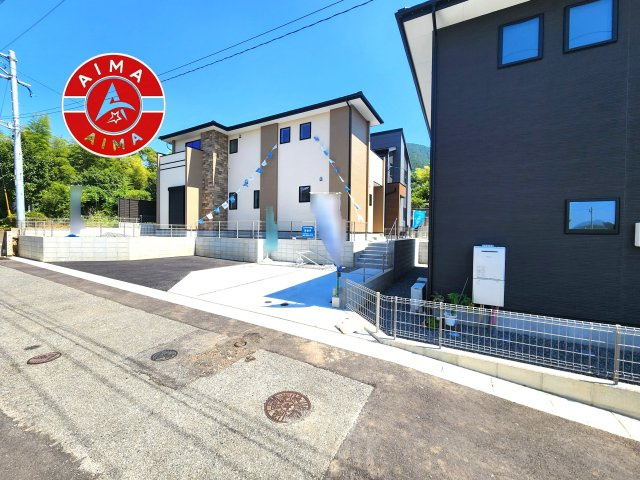 糟屋郡篠栗町中央6丁目第2-3棟（1号棟）の前面道路含む現地写真|見学の時間などお気軽にお問い合わせ下さい。