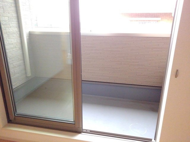 エレガンシア　レジデンスのバルコニー