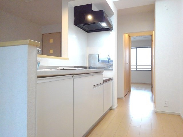 エレガンシア　レジデンスのキッチン