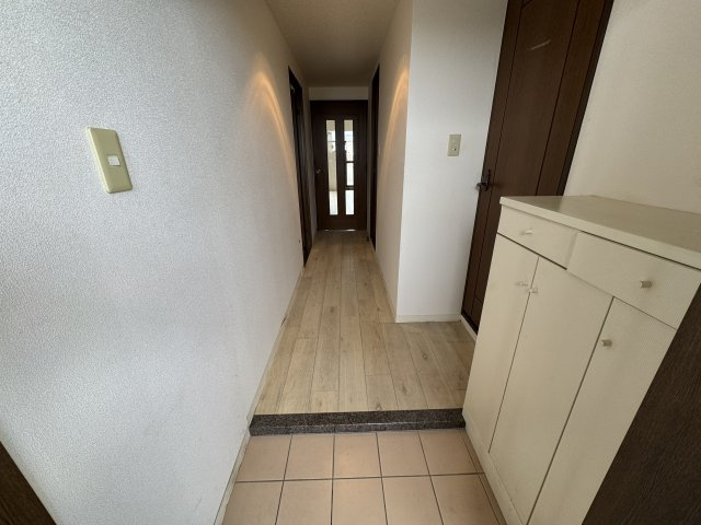 ドルチェ富貴ノ台N棟の玄関