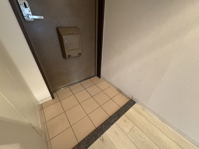 ドルチェ富貴ノ台N棟の玄関