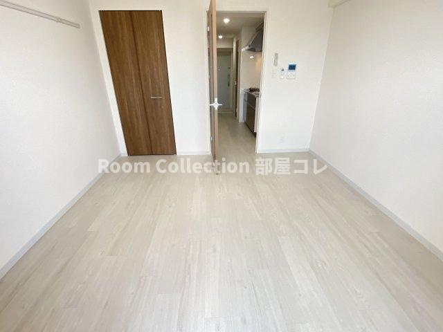 メイプル岩塚本通の居間・リビング