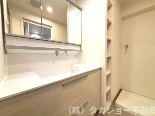 【独立洗面台】 | ライオンズガーデン薬園台 | 朝の身支度には欠かせない独立洗面化粧台