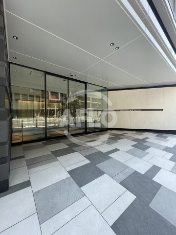 クレストコート靭公園THE CLASSのエントランス|クレストコート靭公園THE CLASS　エントランス