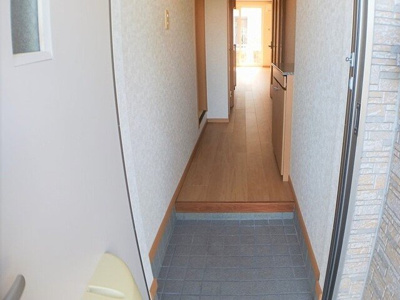 【玄関】 | メゾン・ド・オーブＣ