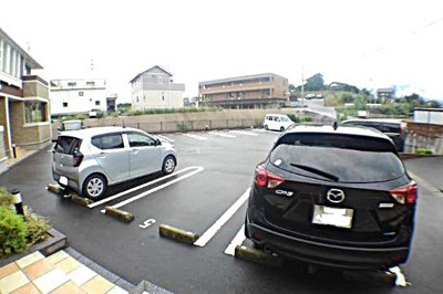 【駐車場】 | ロイヤルコーポＡ