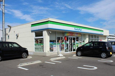 【周辺】 | ロイヤルコーポＡ | ファミリーマートまで980m