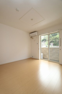 【バルコニー】 | ローレルハウス