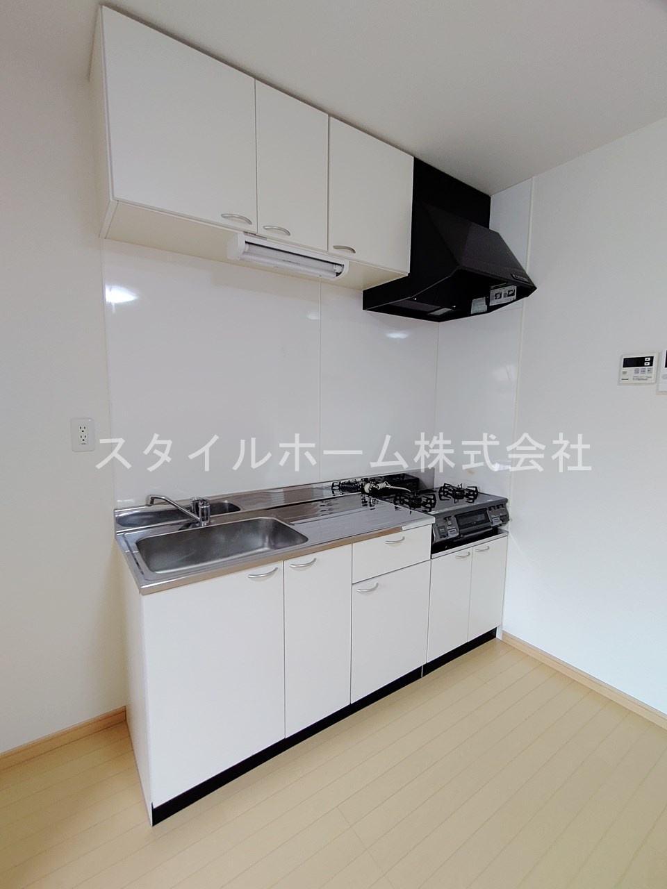 豊橋市大橋通３丁目のアパートのキッチン