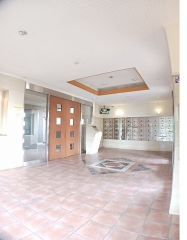 メルヴェイユ－山本のエントランス