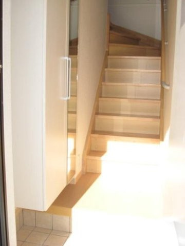 アンジュ　ルミエールの玄関