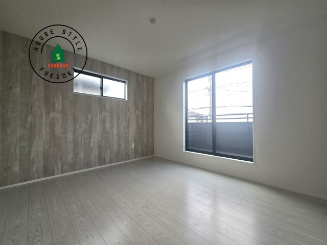 福津市福間南5丁目第6-2棟（1号棟）の内観：施工例|主寝室には収納力に優れたクローゼットがありますので、お部屋もすっきり片付きます。