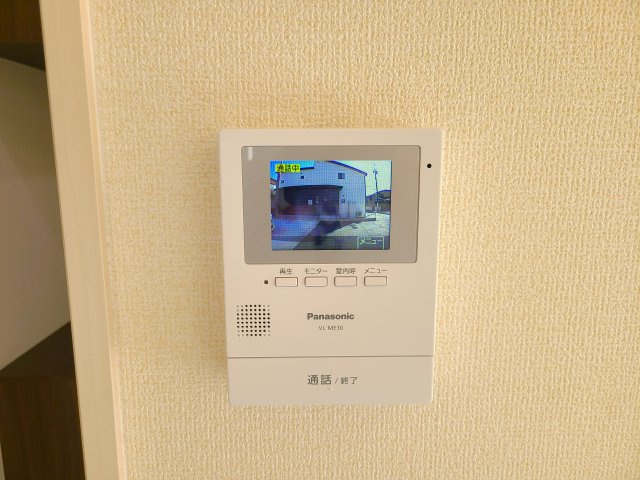 大野城市つつじヶ丘3丁目第1-2棟（1号棟）のセキュリティ|外出中も来訪者をカラー画面と音声でしっかり録画します。在宅時にも鮮明なモニターでしっかり相手を確認できます！