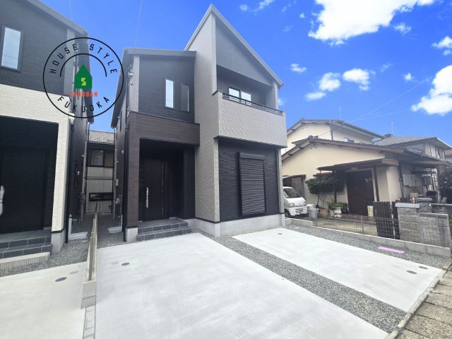 福岡市東区雁の巣1丁目第4-2棟（2号棟）の外観|デザイン性のある外観です。