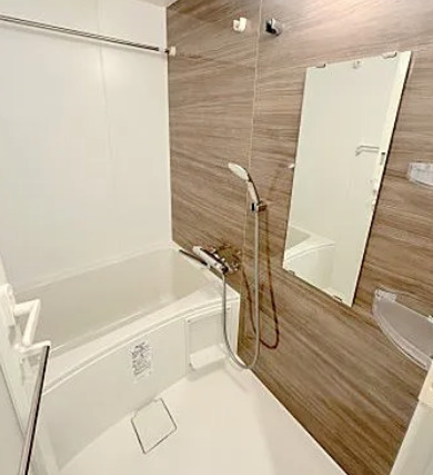 クレストコート靱公園THE CLASSの浴室