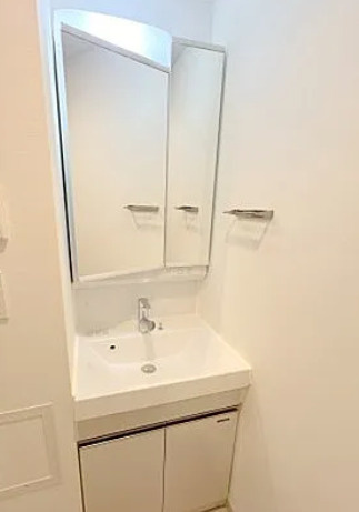 クレストコート靱公園THE CLASSの独立洗面台