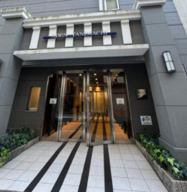 アーデン谷町のエントランス