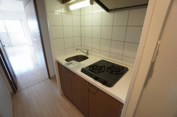 アーデン谷町のキッチン