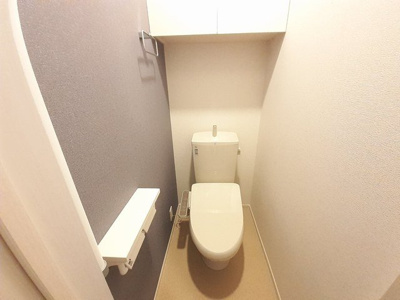 【トイレ】 | ヴァンベールⅡ | 落ち着いたトイレです