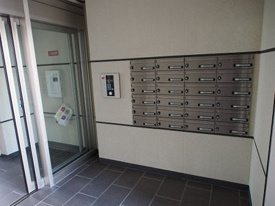 【エントランス】 | ジラソーレ花影 | 建物の内部です