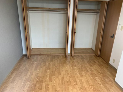 【内装】 | レジデンスコート東山 | 洋室