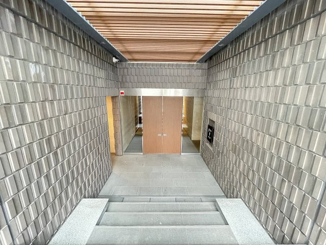 ザ・パークハウス池田山のエントランス