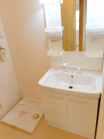 クレストールＫの洗面所