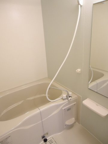 ハピネス・Ⅰの浴室