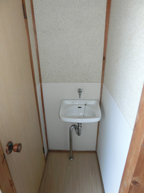 西畑ハイツの洗面所