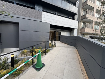 【エントランス】 | プレサンス西九条GATERISE