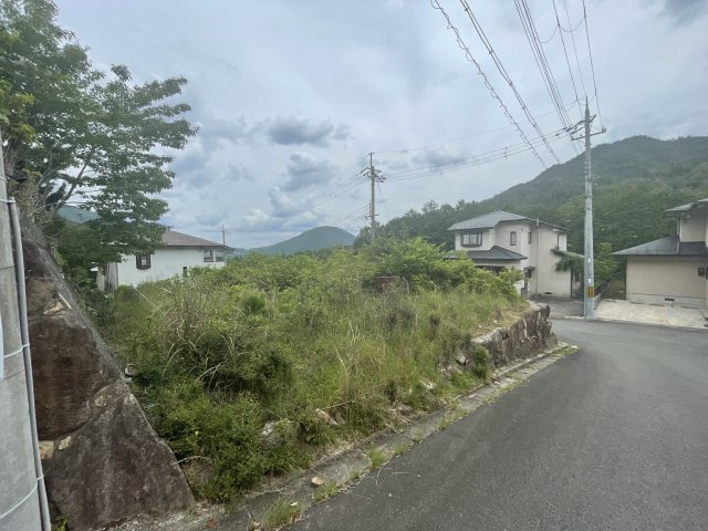 亀岡市畑野町千ケ畑高橋の売地の外観