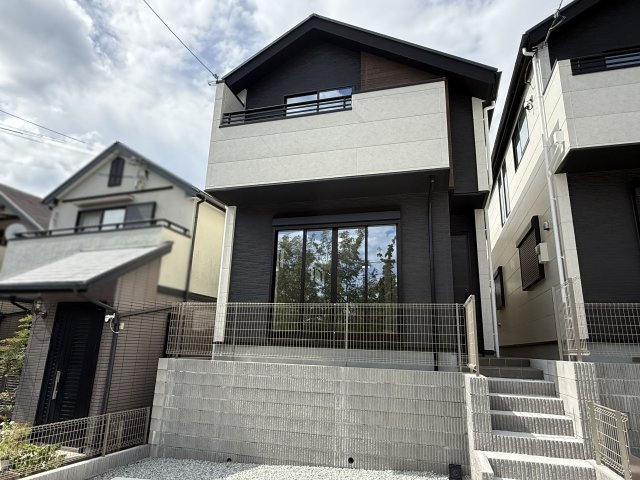 神戸市垂水区南多聞台８丁目新築戸建３号棟