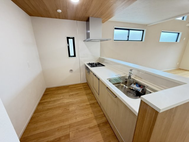 神戸市垂水区馬場通新築戸建のキッチン