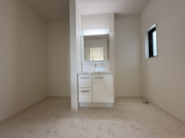 神戸市垂水区馬場通新築戸建の洗面所