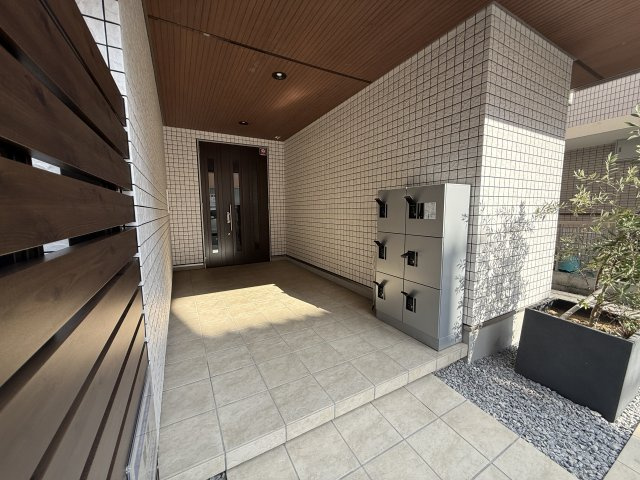 【エントランス】 | カデンツァ