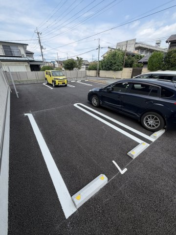 【駐車場】 | ハイトラスト　Ａ