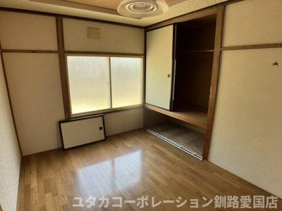 【洋室】 | 緑ケ岡1丁目16-33売家 | 【1階6帖洋室】