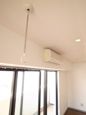 【設備】 | チハヤアネックスビル | 室内物干し設備も付いてます！