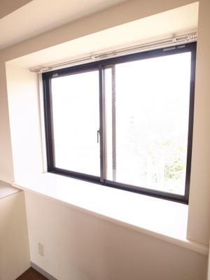 【内装】 | チハヤアネックスビル | あるとテンションがあがる出窓！