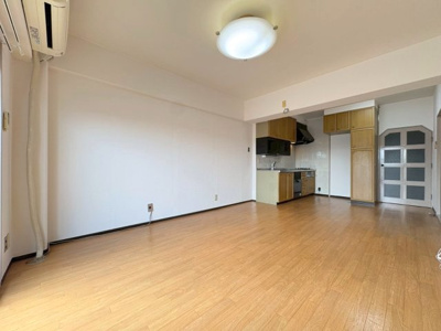 【居間・リビング】 | 豊中メゾン桃山台1号棟